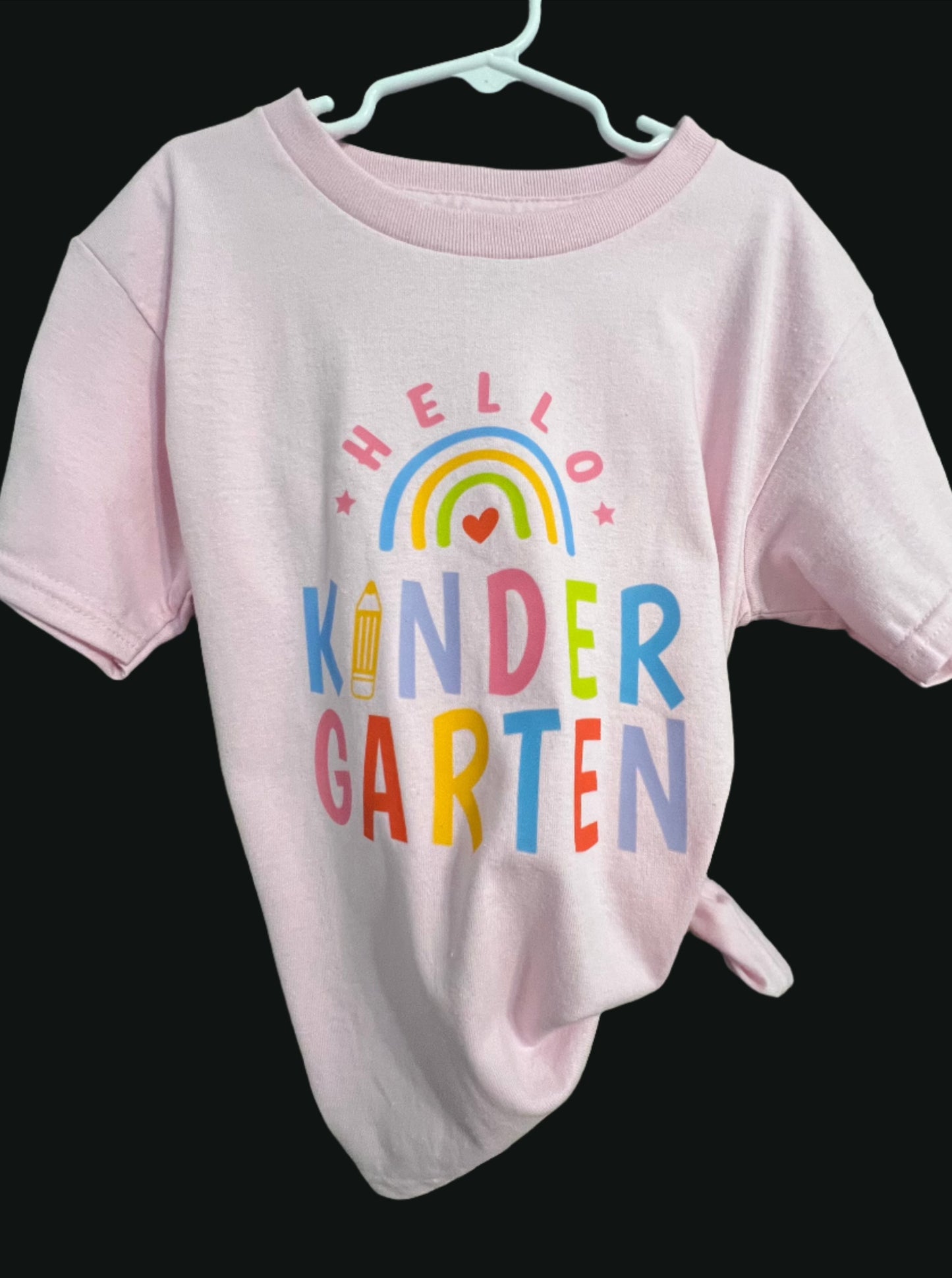 Hello Kindergarten - Rainbow T-shirt